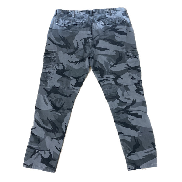 Wrangler Pants Wrangler Camo Cargo Pants Tapered Leg Gray Regular